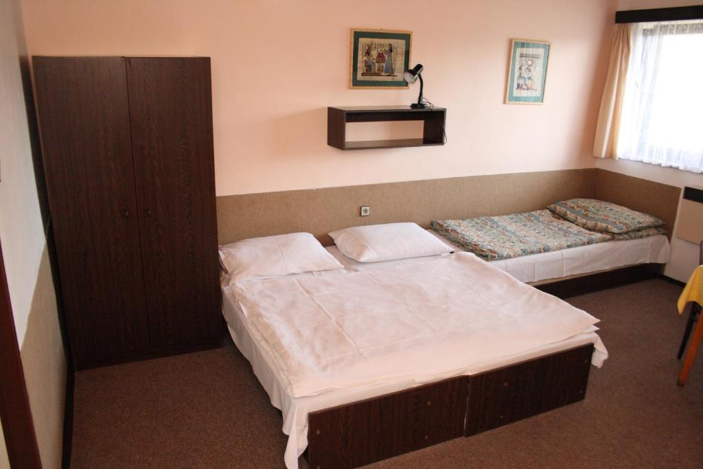 Bungalovy a ubytování Ratibořice- Zlíč Česká Skalice Habitación foto