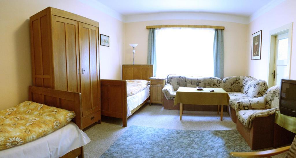 Bungalovy a ubytování Ratibořice- Zlíč Česká Skalice Habitación foto