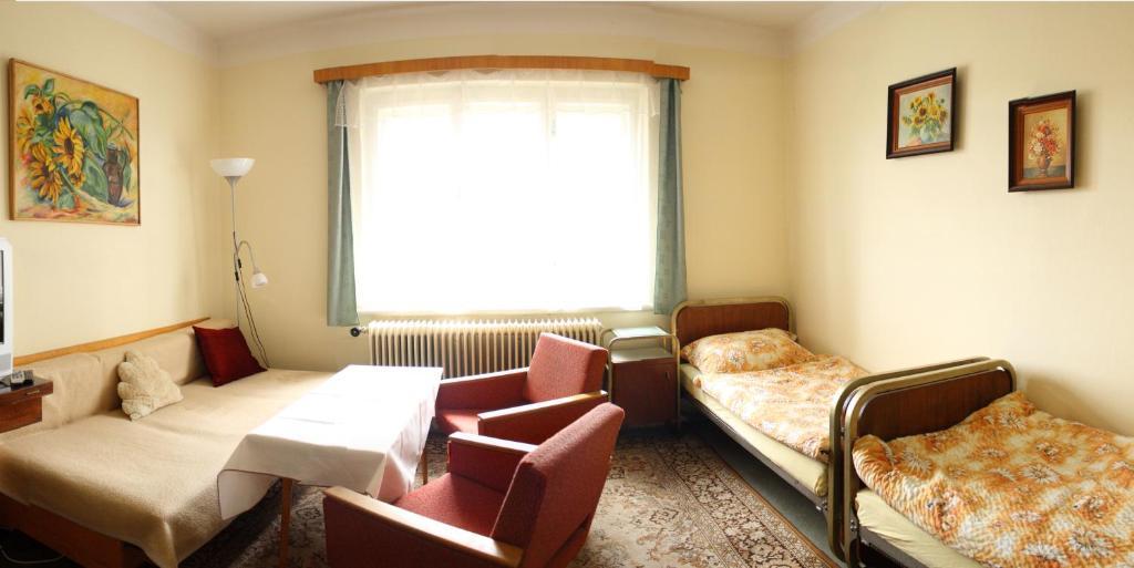 Bungalovy a ubytování Ratibořice- Zlíč Česká Skalice Habitación foto