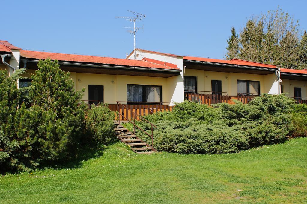 Bungalovy a ubytování Ratibořice- Zlíč Česká Skalice Exterior foto